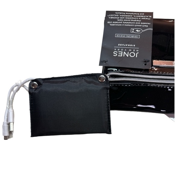 Jones New York Signature Black Patent Charging Rectangle Wristlet NWT